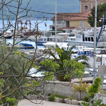 Apartments Porat Tivat Exteriér fotografie