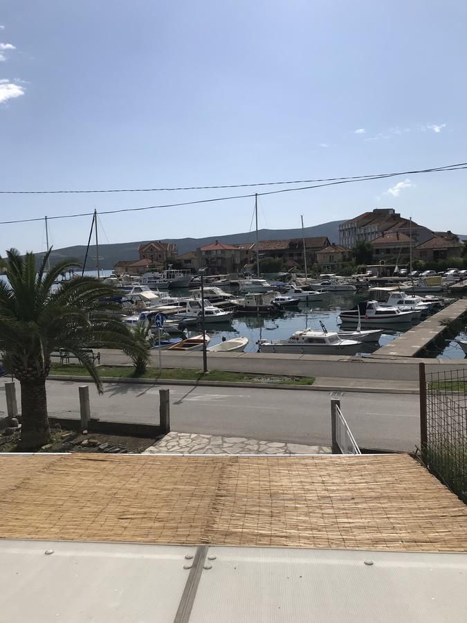 Apartments Porat Tivat Exteriér fotografie